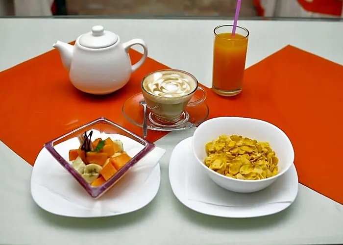Royal Penguin Boutique & Hotel
