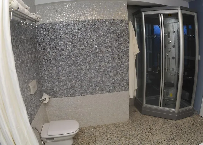 Hotel Royal Penguin Boutique & 4*