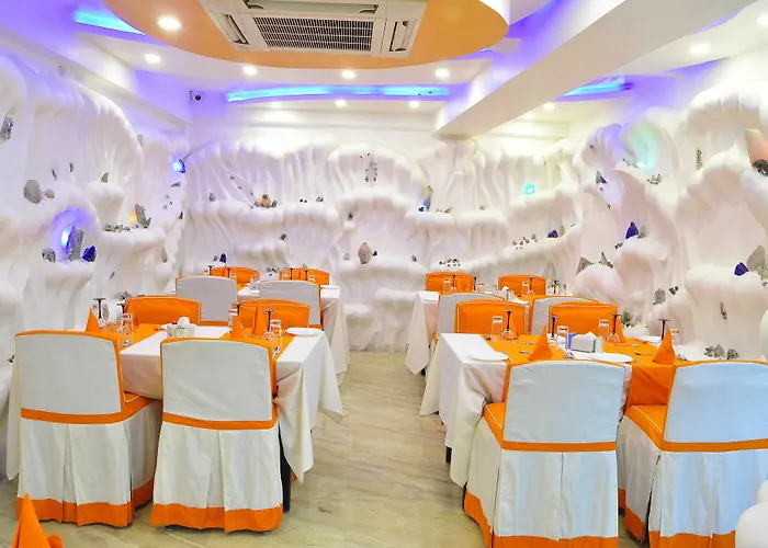 Hotel Royal Penguin Boutique &